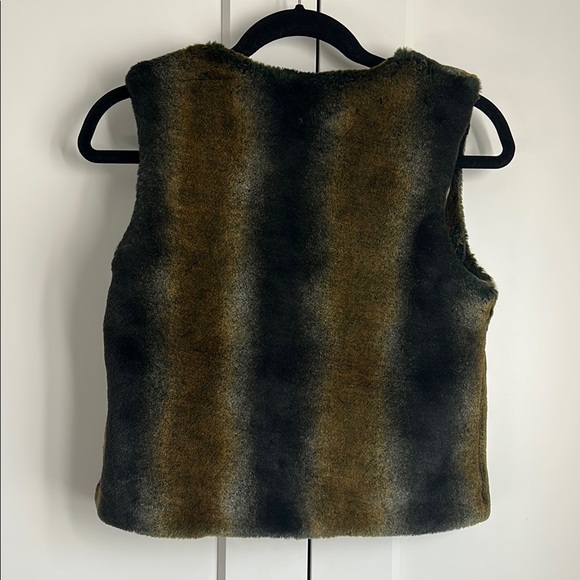 Trina Turk Faux Fur Vest in Olive and Black | 0 - Picture 4 of 5